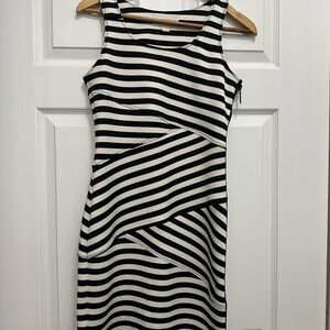 MICHAEL Michael Kors Black and White Sheath Dress Sleeveless Midi